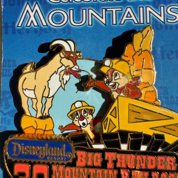 NWT Disneyland Celebrate the Mountains Big Thunder Mountain Chip & Dale Pin - Picture 2 of 12